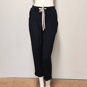 Wilfred Aritzia, Black, Silk, Lounge pants with pockets & contrasting tie, Size: